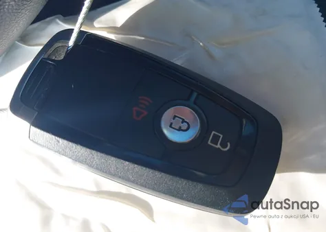 2020 Ford Escape Se z USA, uszkodzony, nr VIN 1FMCU0G63LUA70922